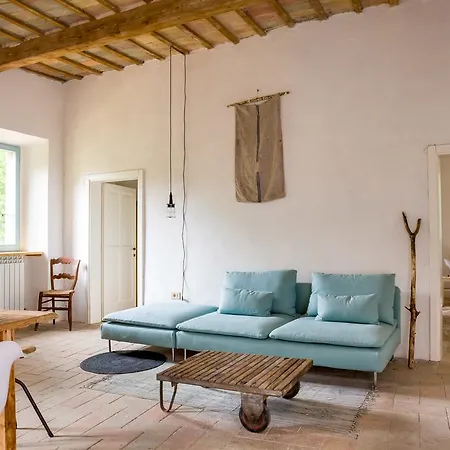 Apartman La Fenella *