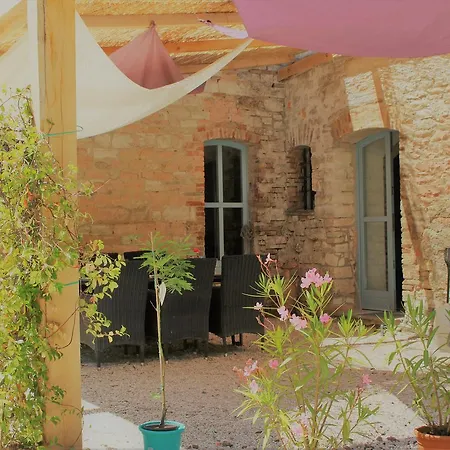 La Fenella *